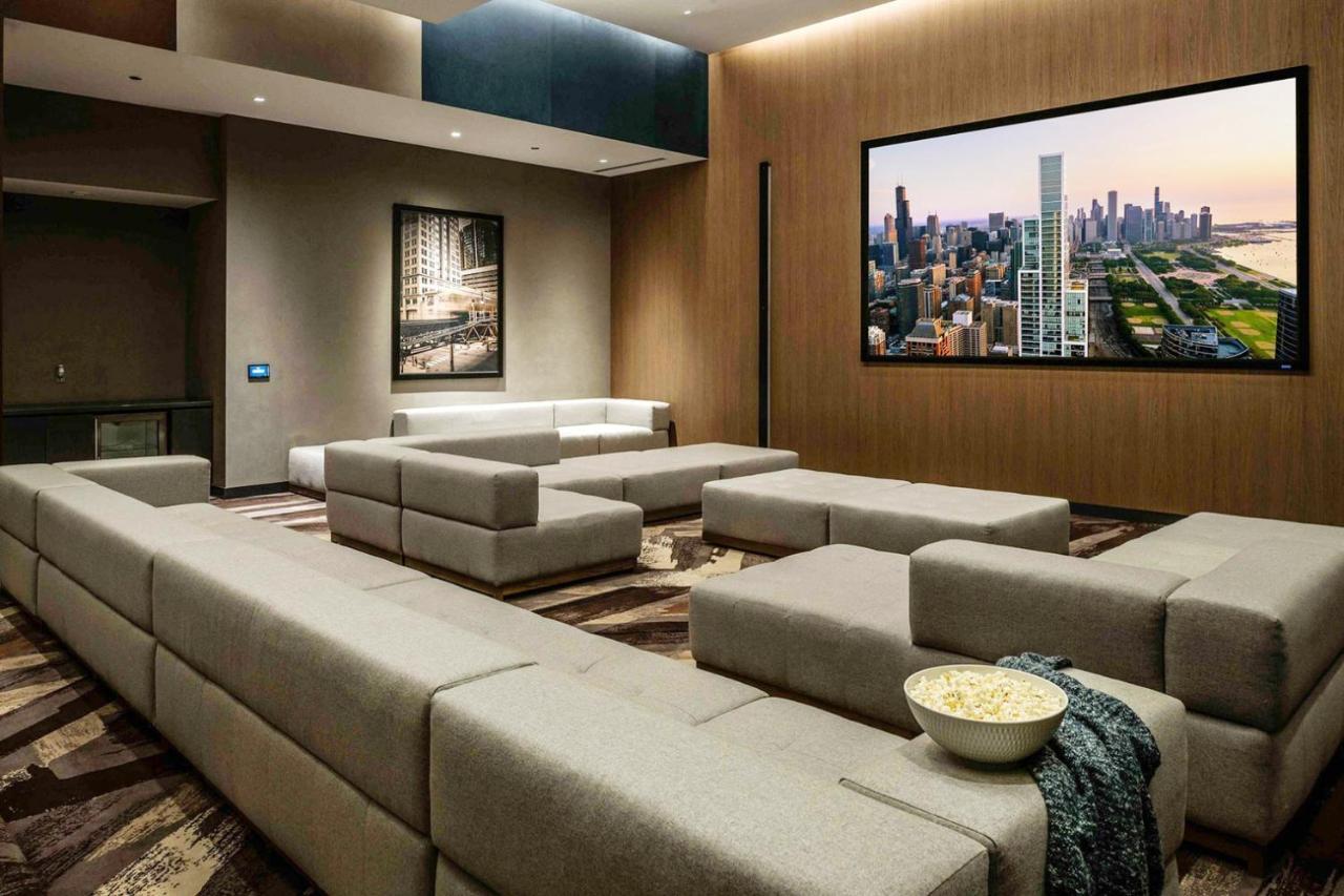 Apartment S Loop 1br W Pool Gym Spa Nr Grant Park Chi-744