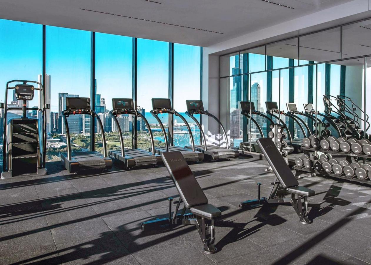 S Loop 1br W Pool Gym Spa Nr Grant Park Chi-744 * Chicago