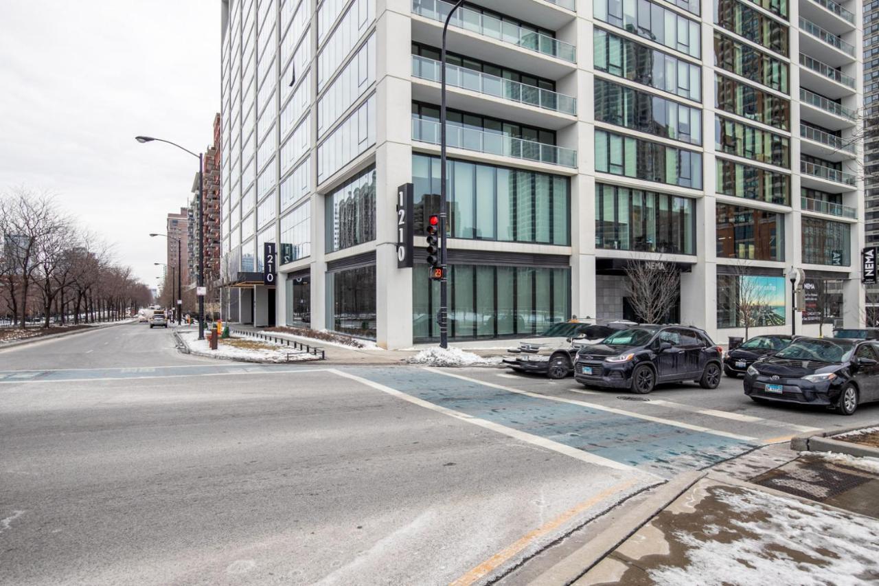 S Loop 1br W Pool Gym Spa Nr Grant Park Chi-744 * Chicago